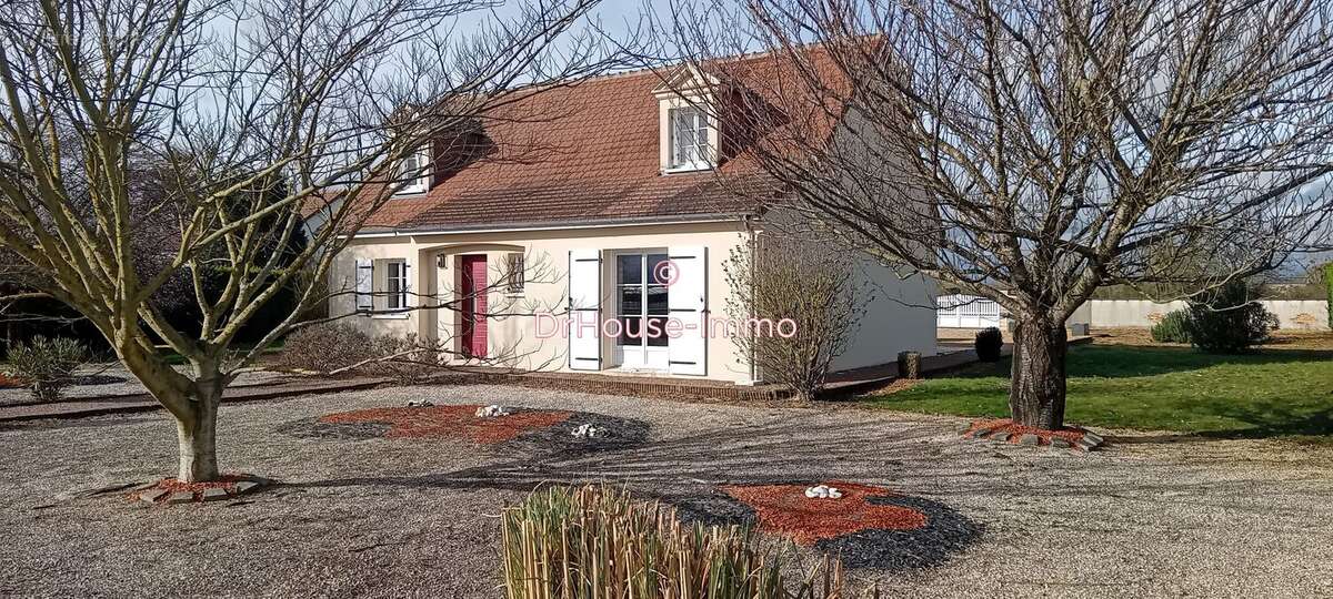 Maison à CLERE-LES-PINS