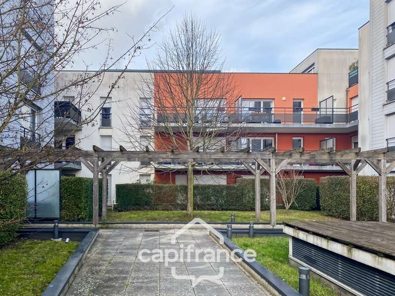 Dernier étage avec ascenseur T2 - 41 m² - Parking en sous-sol - Aucun travaux - Proche Roissy CDG - photo 12
