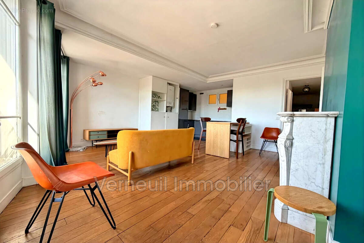 Appartement 70 m² à Paris-10e  - photo 4