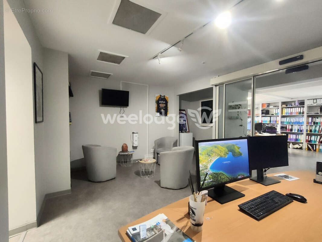 Bureau de direction - Commerce à ORANGE