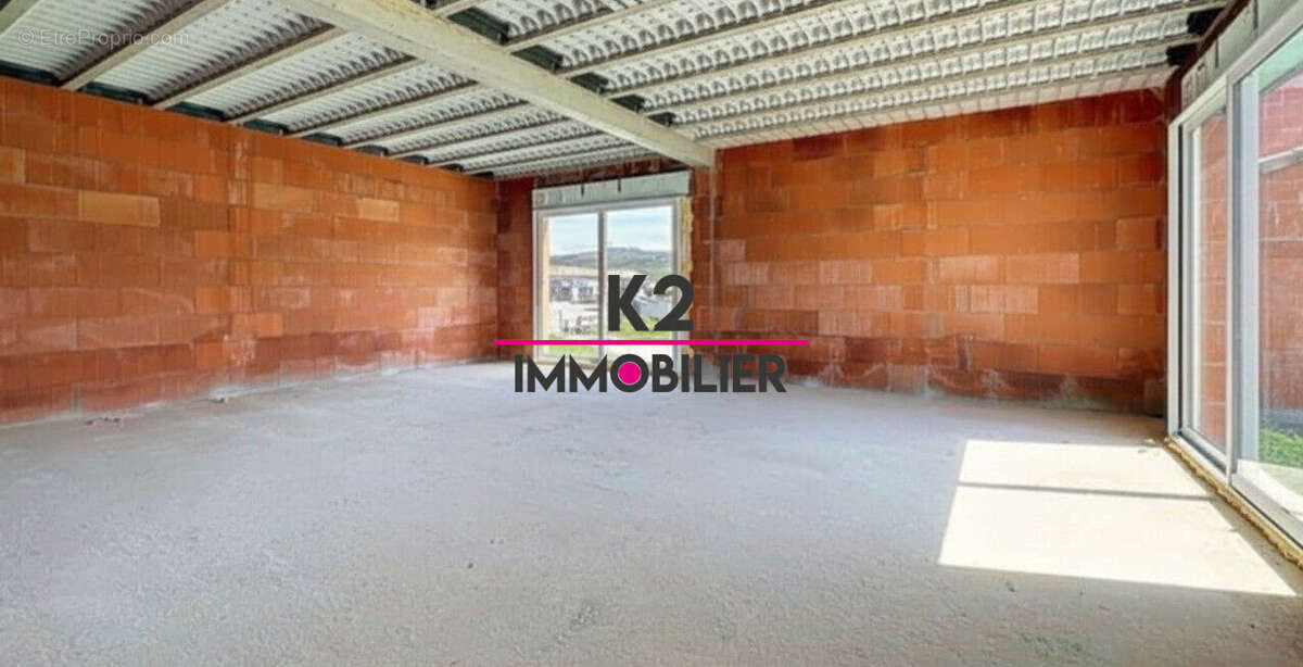 Maison à LAVILLEDIEU