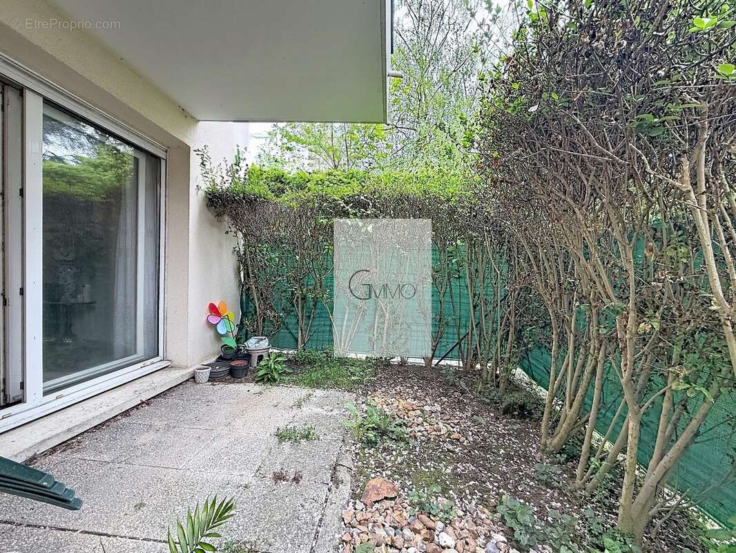 Appartement à L'HAY-LES-ROSES