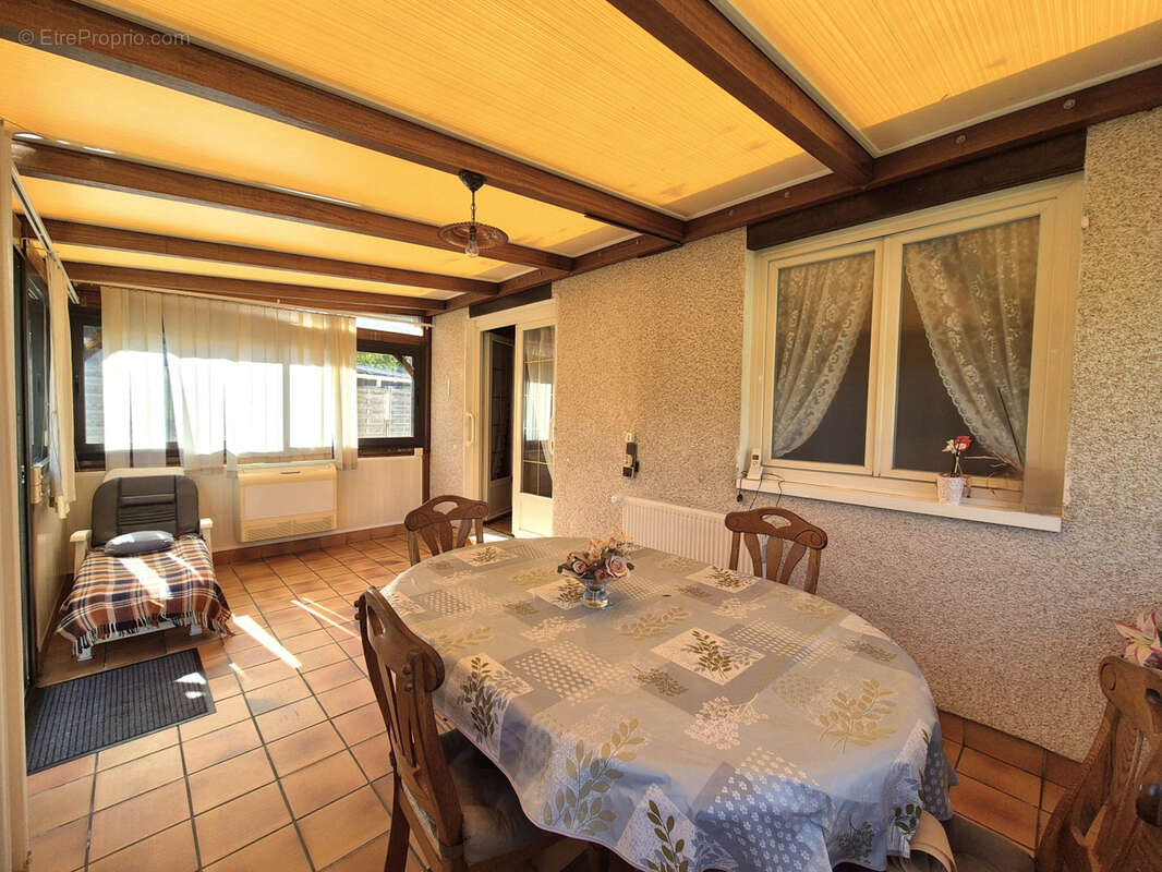 Maison 125 m² à Le Chatelet-En-Brie  - photo 4
