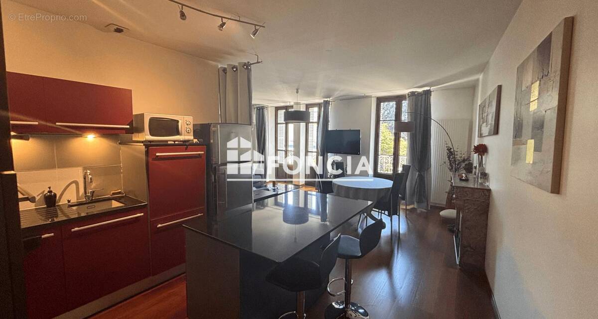 Appartement à AIX-LES-BAINS