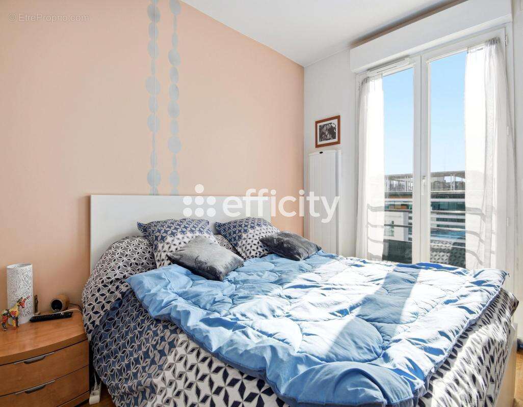 Appartement à BOIS-COLOMBES