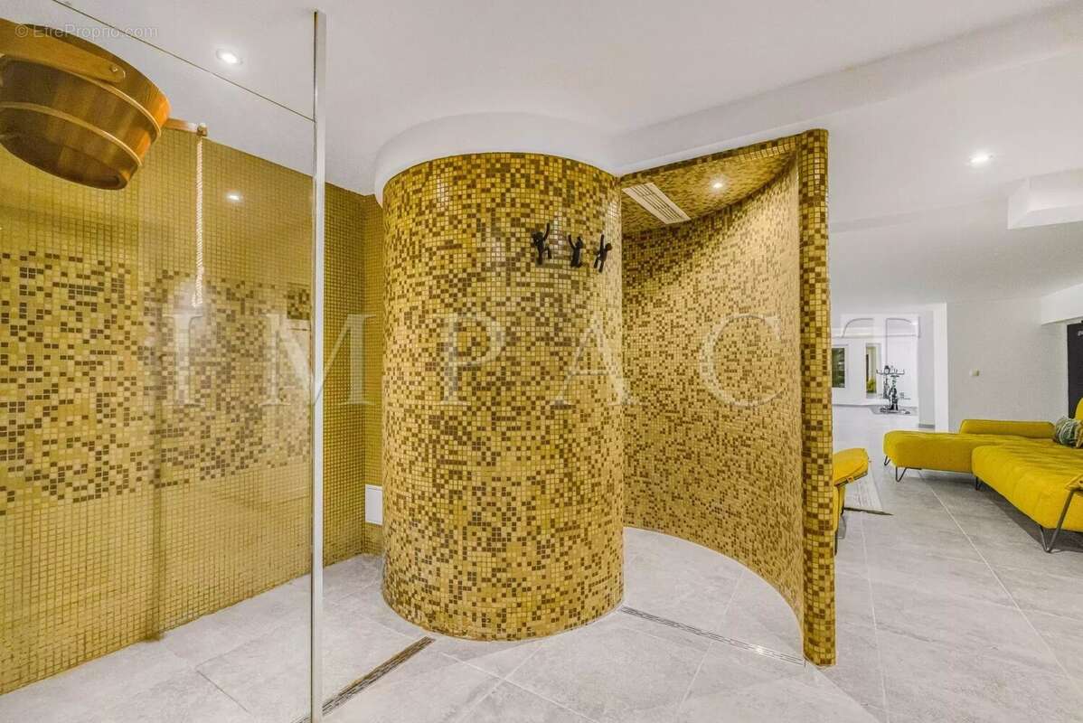 Maison à CANNES