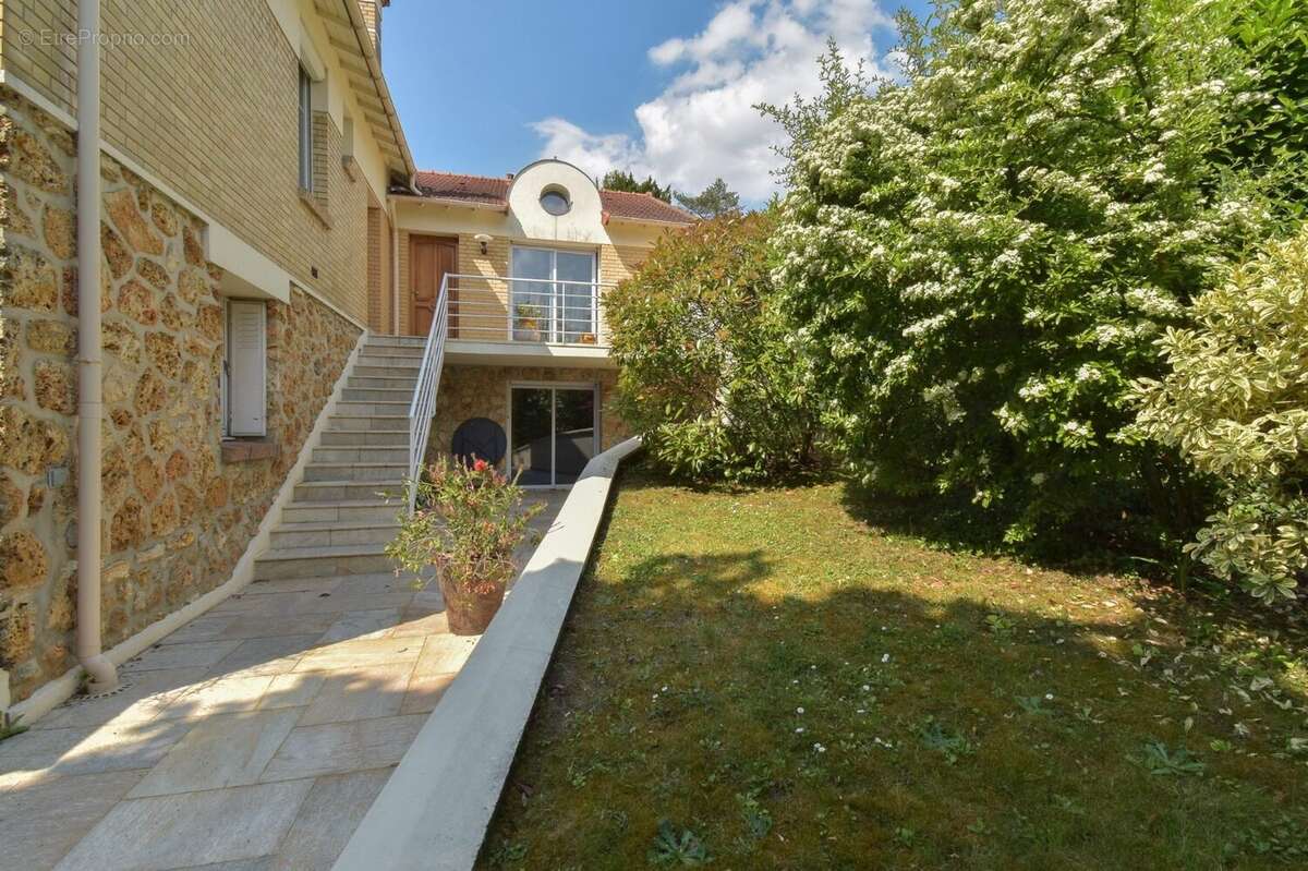 Maison à CHATENAY-MALABRY