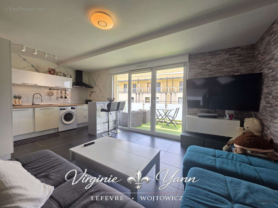 Appartement à AMNEVILLE