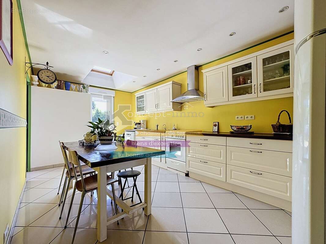 n°6 - Maison à LA RUE-SAINT-PIERRE