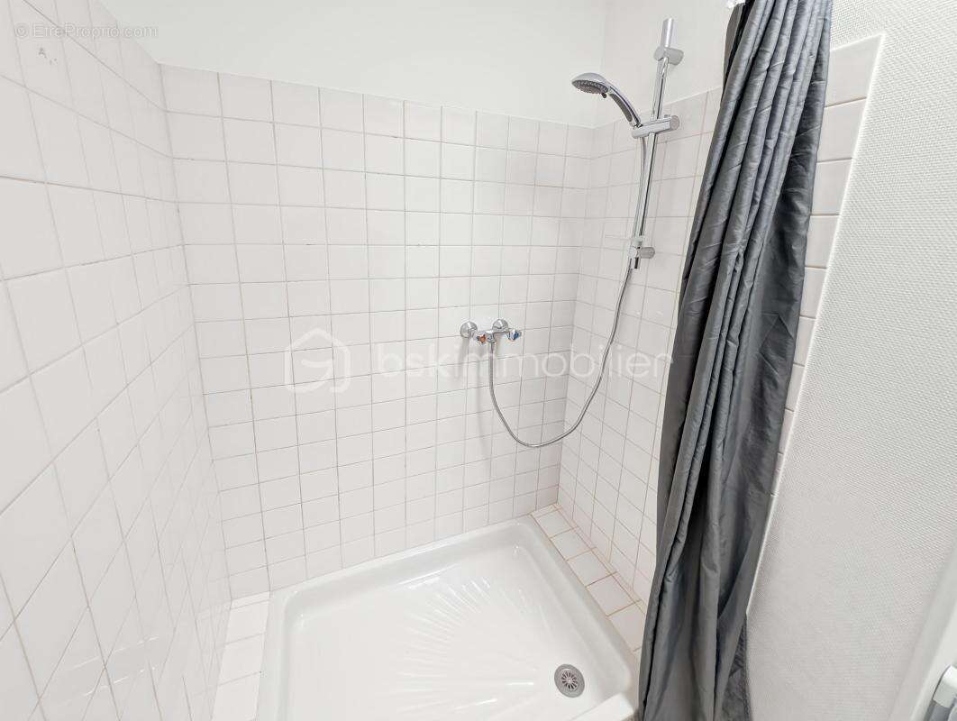 Bel appartement t2 hyper centre de chelles a 5 minutes de la gare faibles charges - photo 10