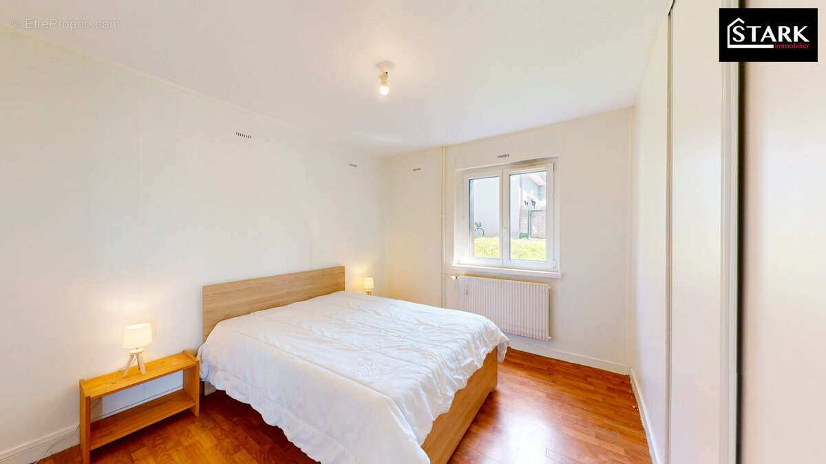 Appartement à VIEUX-CHARMONT