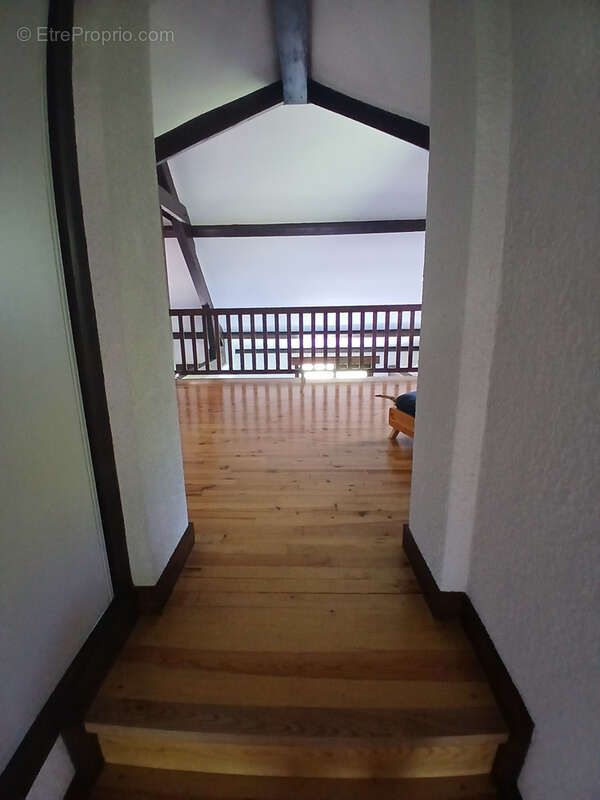 Maison à LE CHAMBON-SUR-LIGNON