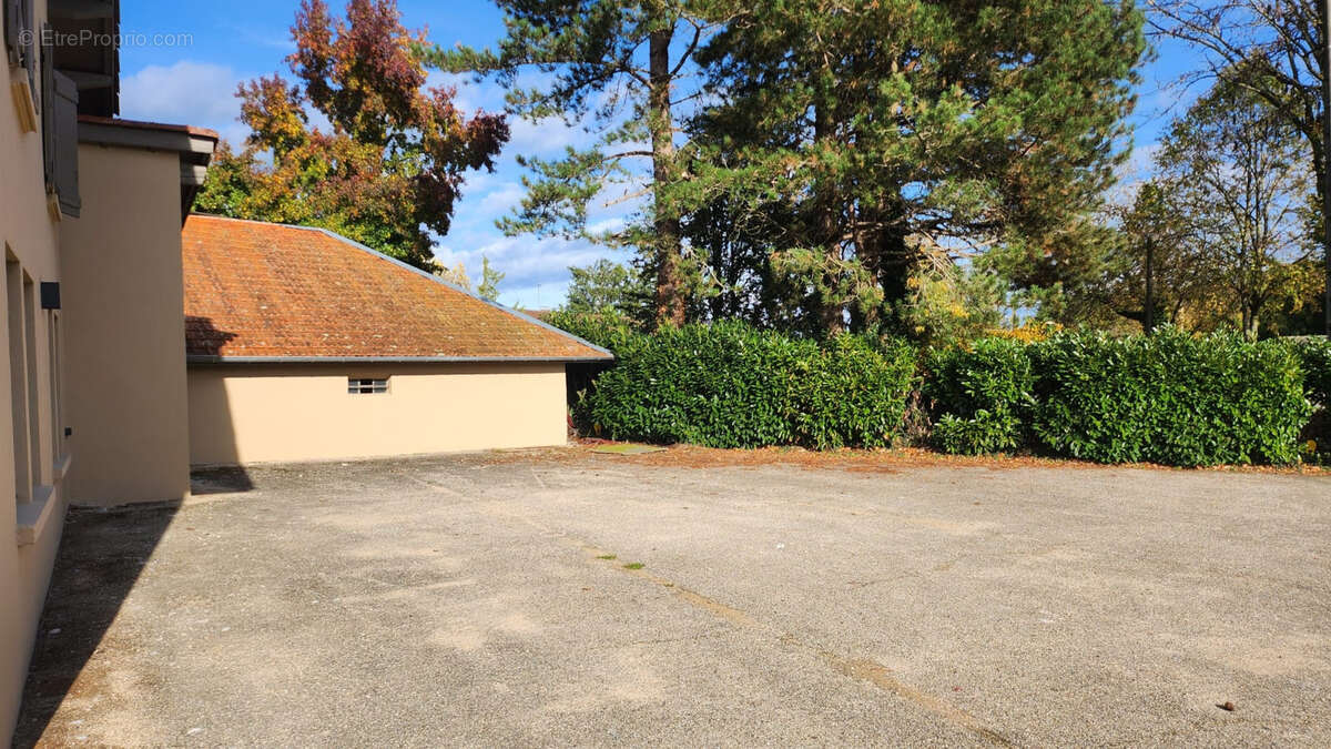Maison à CHATILLON-SUR-CHALARONNE