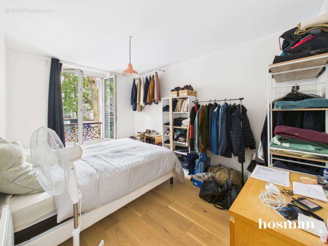 Appartement à PARIS-17E