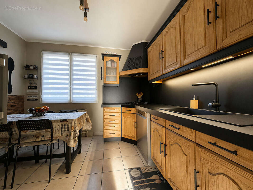 Maison à SAINT-SEBASTIEN-SUR-LOIRE