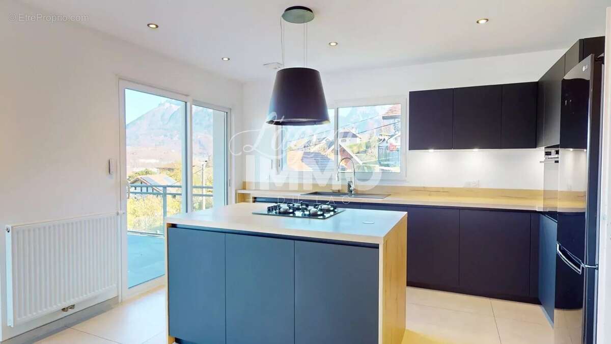 Maison à SAINT-JORIOZ