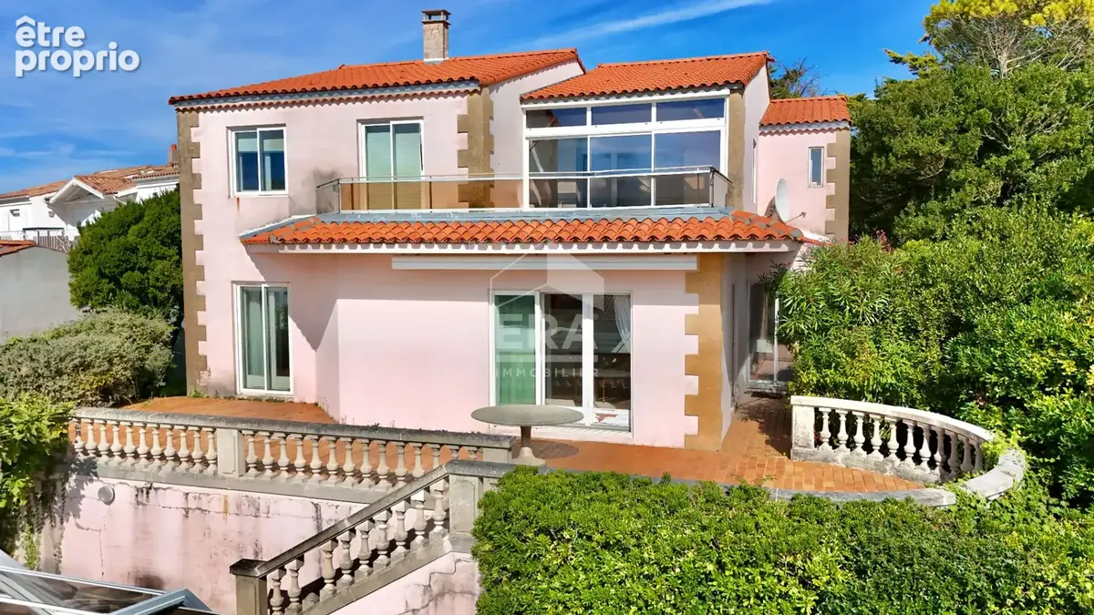 Maison à VAUX-SUR-MER