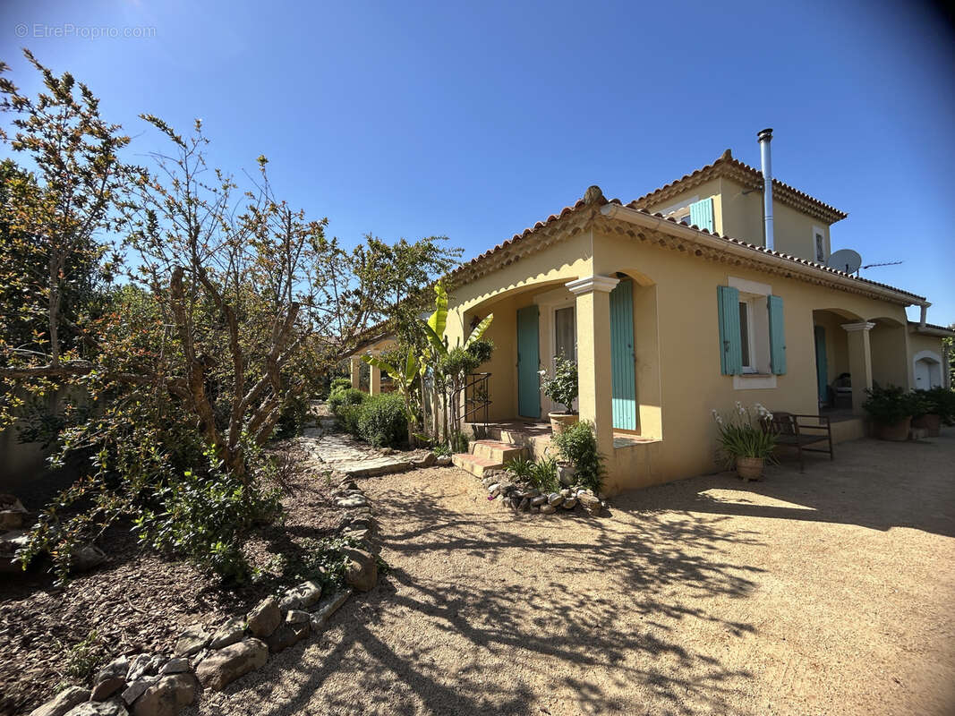 Maison à UZES
