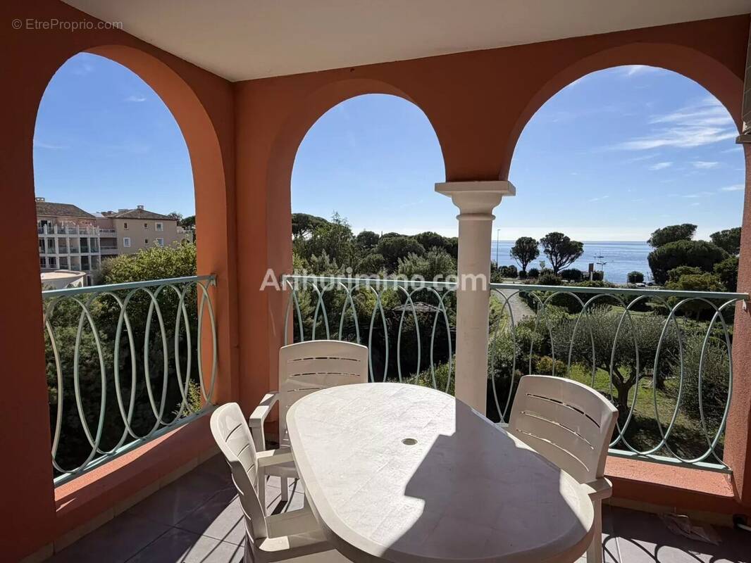 Appartement à LES ISSAMBRES