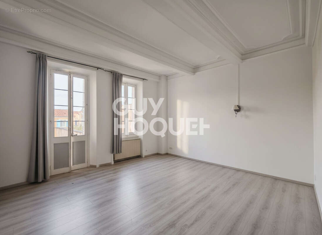Maison à MALAUCENE