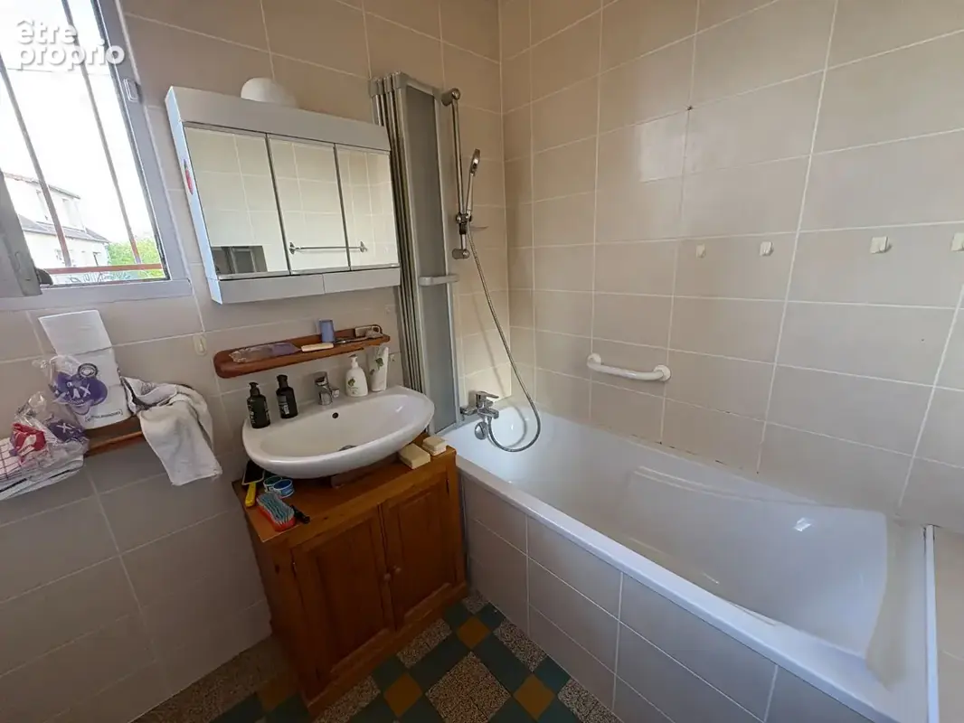 Maison Yzeure 4 pièce(s) 72 m2 - photo 7
