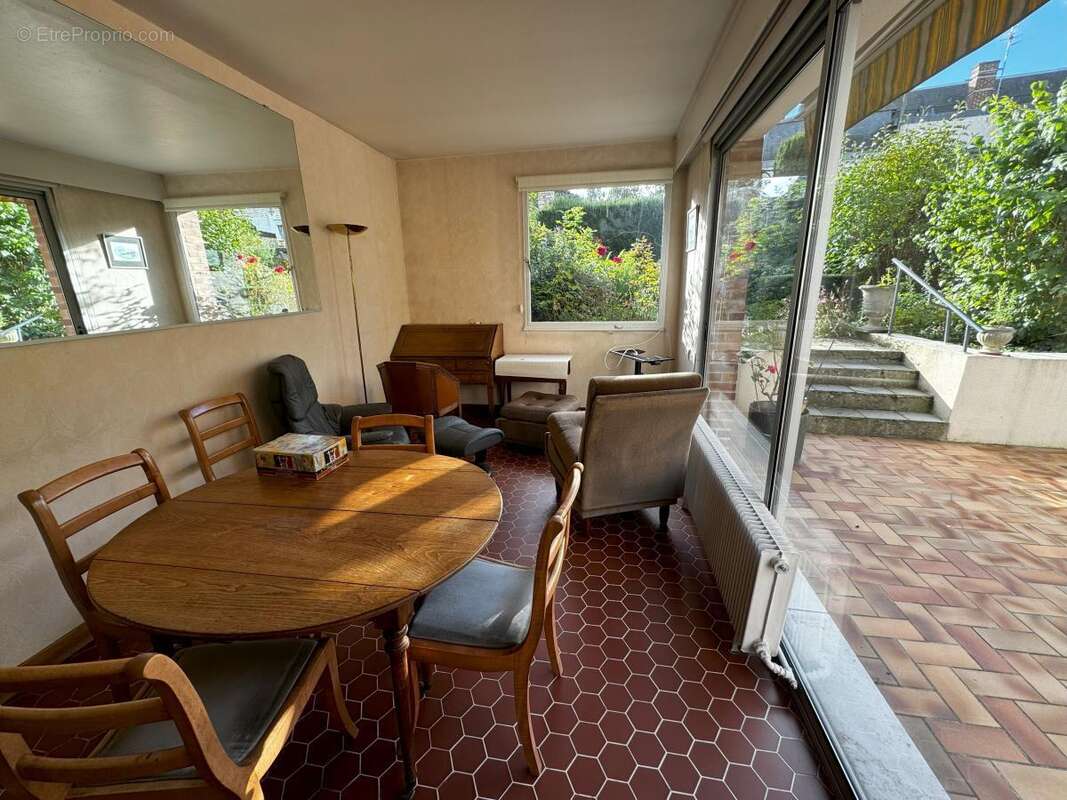 Maison 271 m² à Cambrai  - photo 7