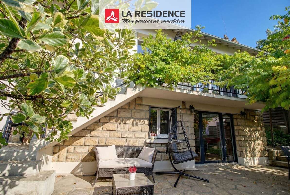 Maison à TRIEL-SUR-SEINE