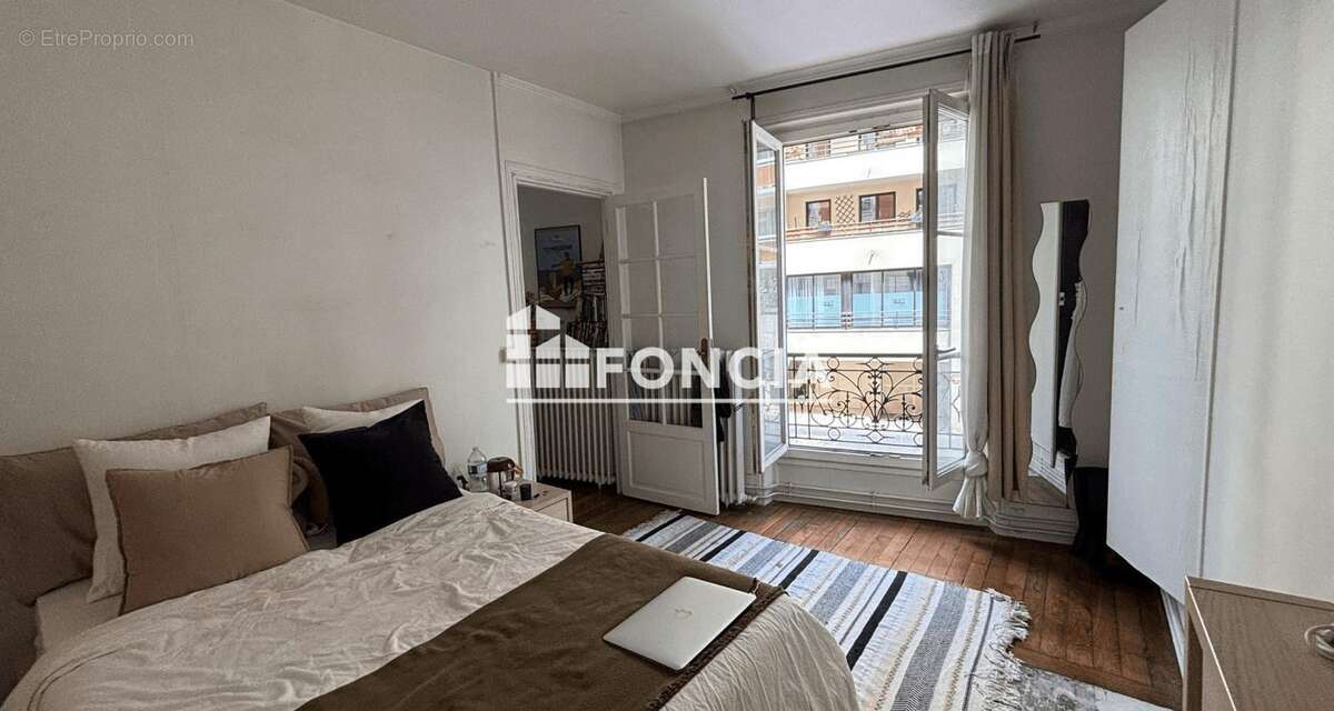Appartement à PARIS-12E
