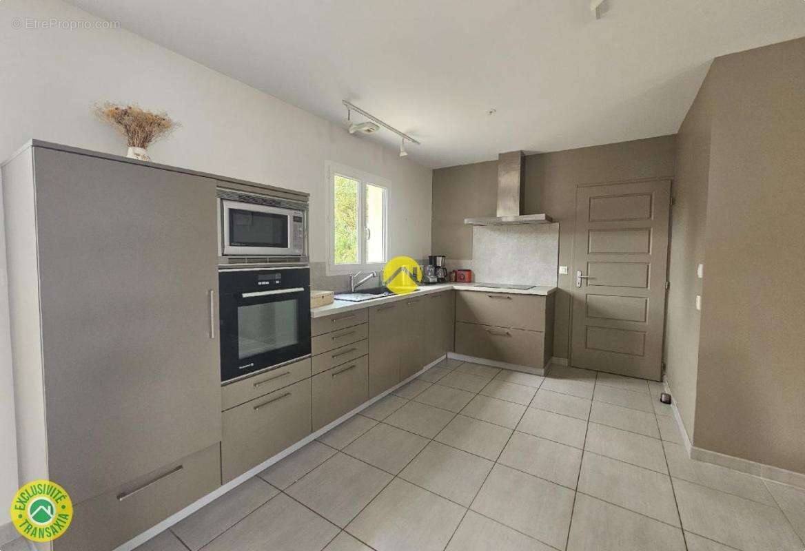 Appartement à COSNE-D&#039;ALLIER