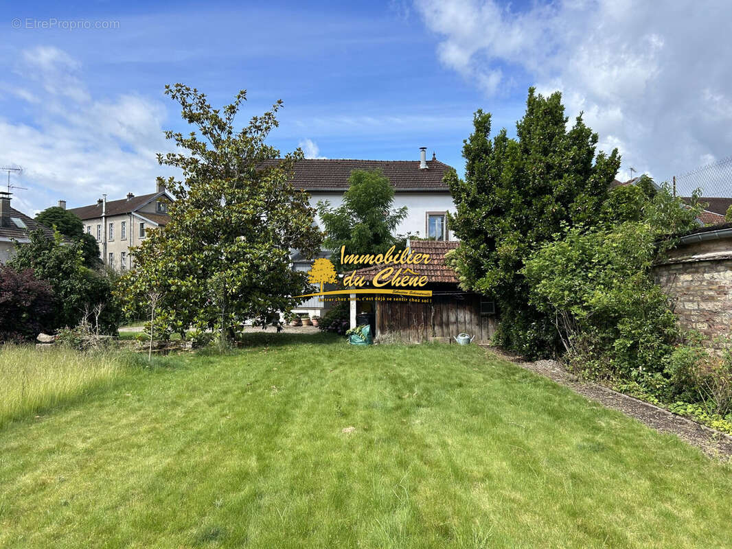 Maison à LUXEUIL-LES-BAINS