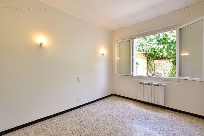 À 5 minutes de Gignac, villa de plain-pied dans un environnement paisible - photo 10