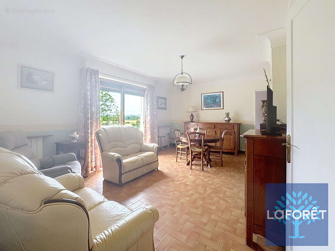 Maison à TERCIS-LES-BAINS