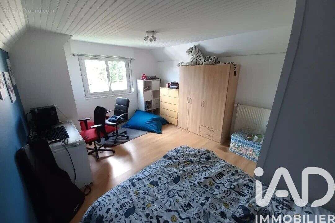 Maison 125 m² à Bourneville  - photo 7