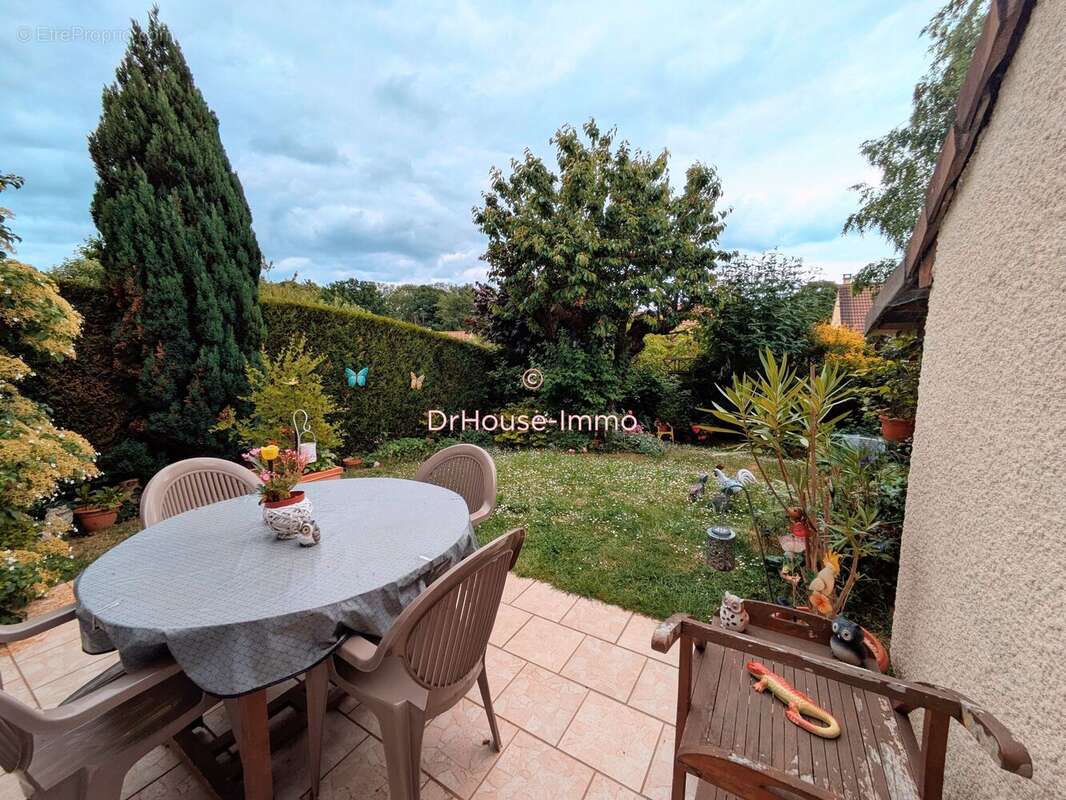 Maison 84 m² à Jouy-Le-Moutier  - photo 46
