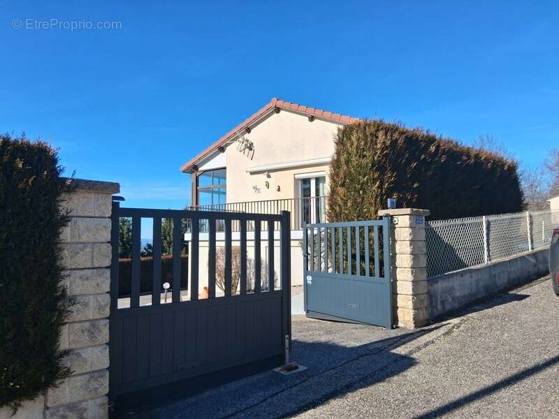 Maison à SAINT-DIDIER-EN-VELAY