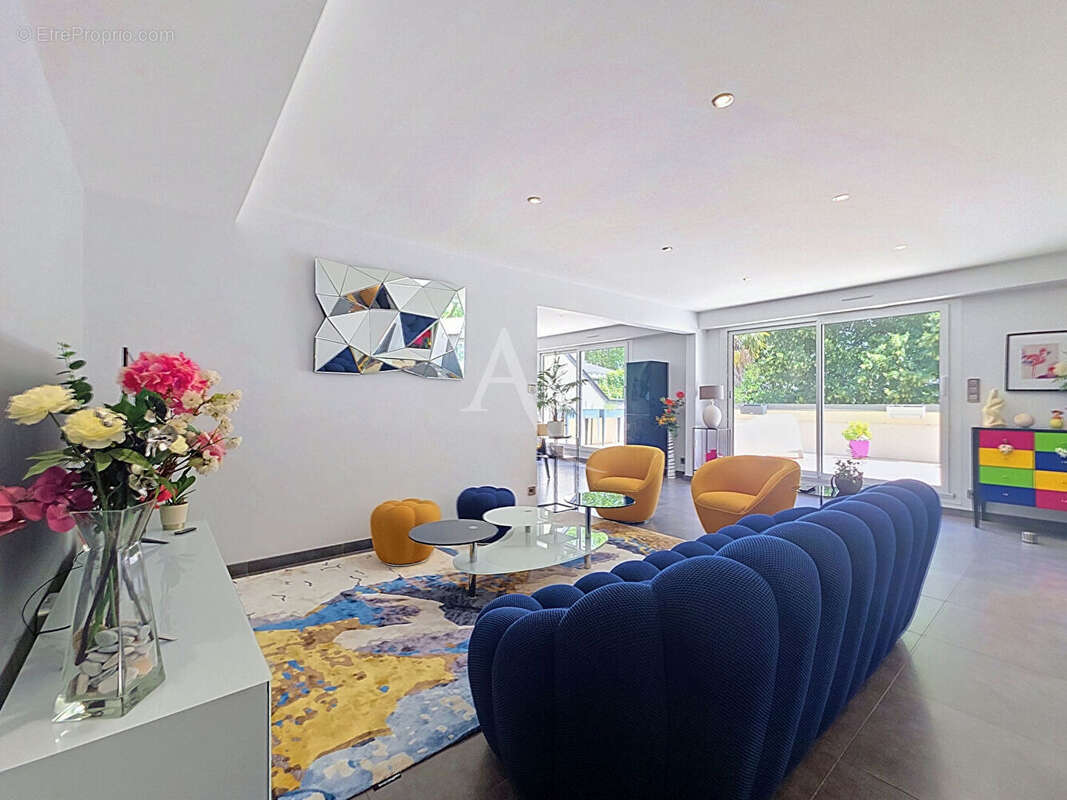 COUP DE COEUR  appartement Bord de Maine  T5 de 120 m2 - photo 5