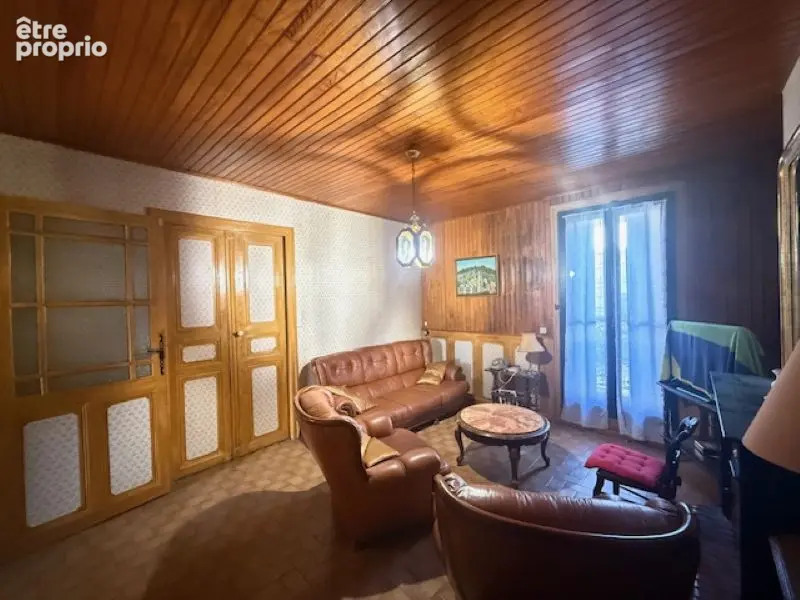 Idéal investisseur! Ensemble immobilier comprenant un T8 et un T3 sur parcelle de 1520m² - photo 9