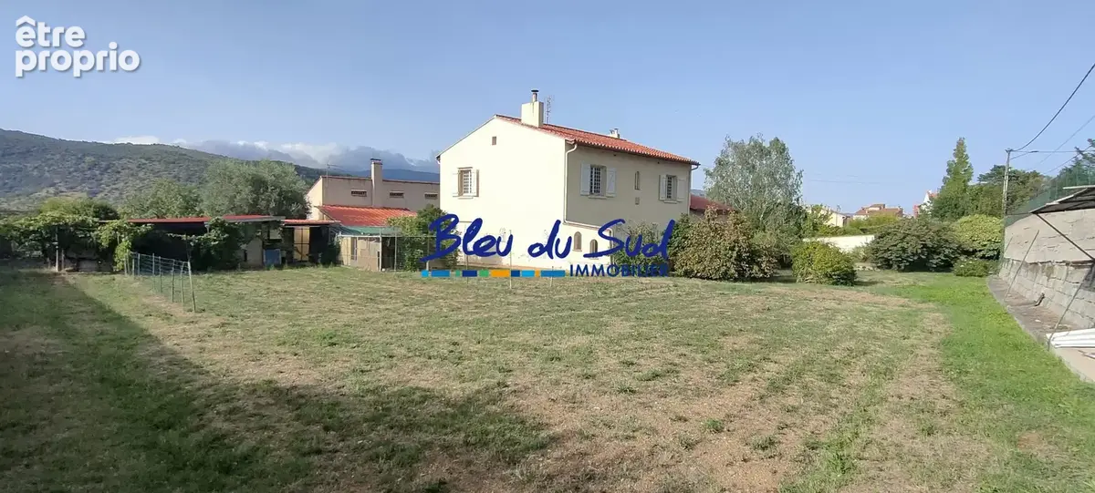 Maison 8 pièces 370 m² à vendre à Ria-Sirach (66500) - photo 2