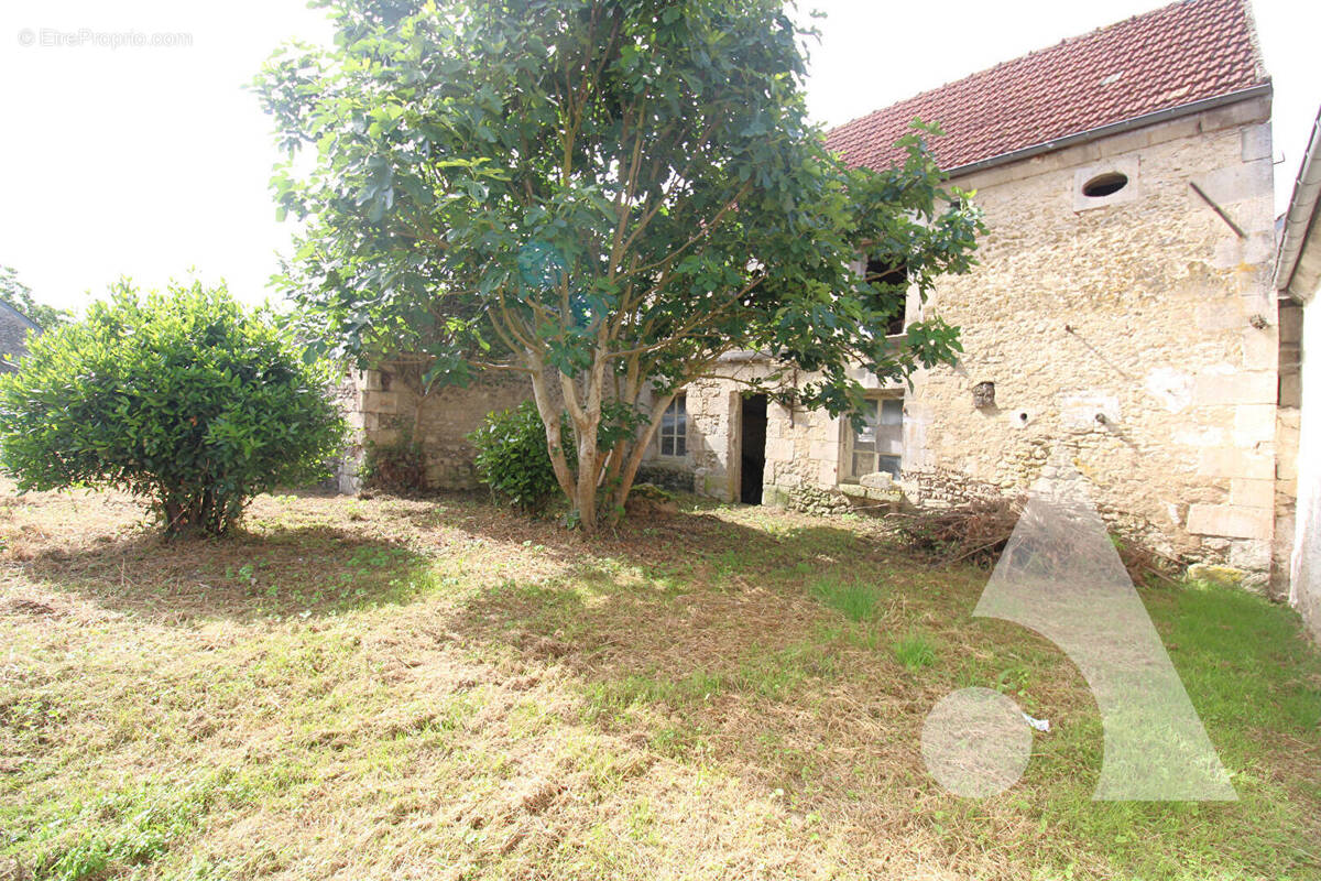 Maison à GILOCOURT