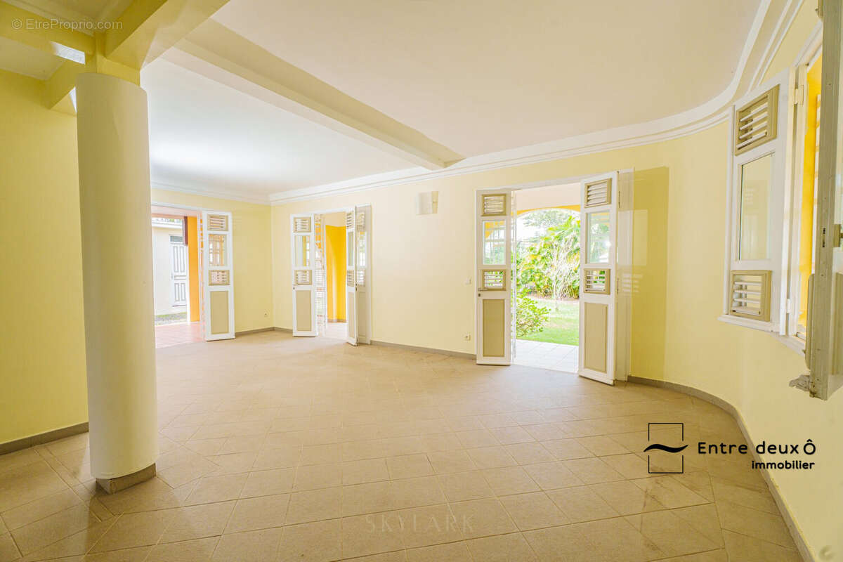 Maison à FORT-DE-FRANCE