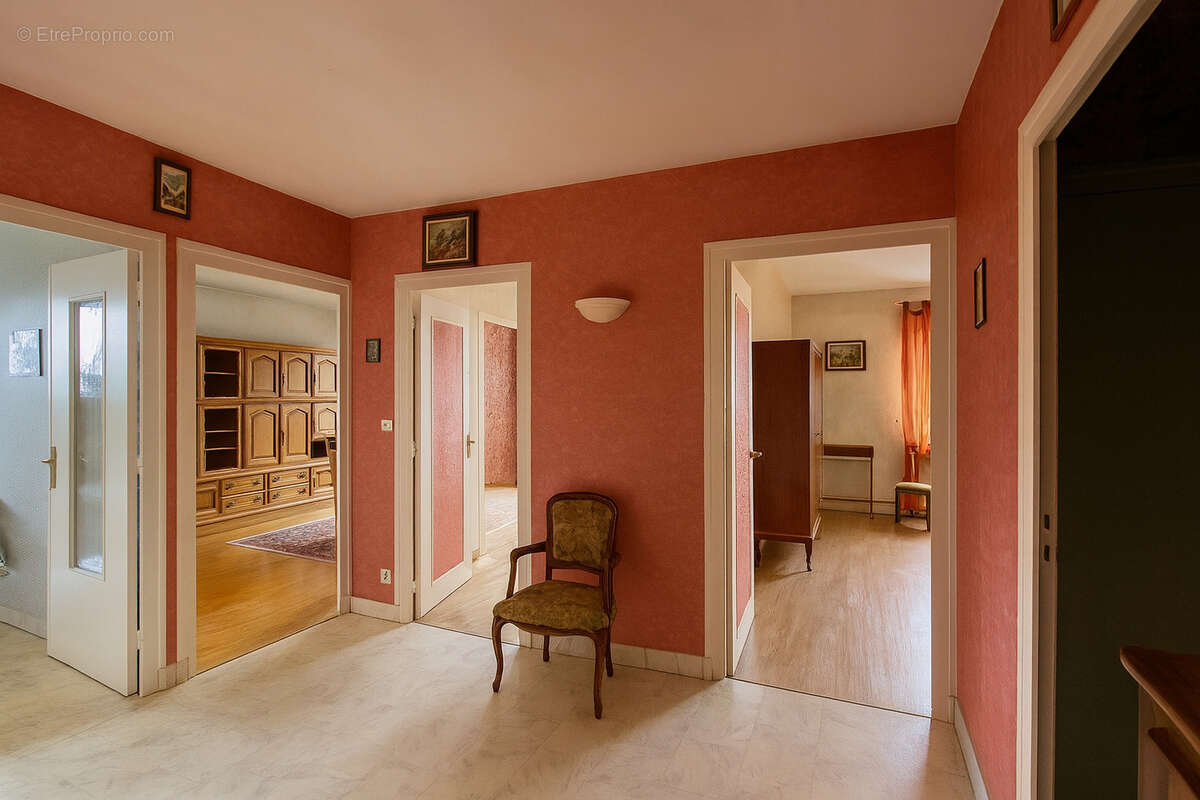 Appartement à SAINT-ETIENNE