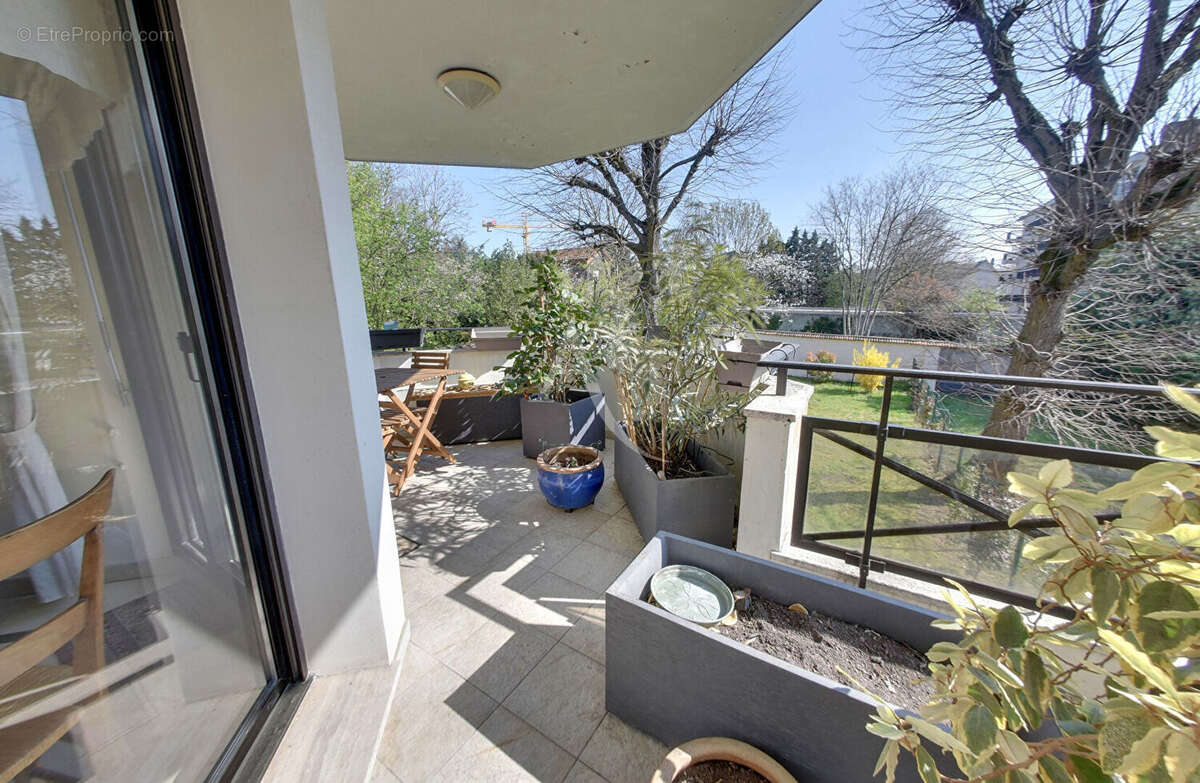 Appartement à LE PERREUX-SUR-MARNE
