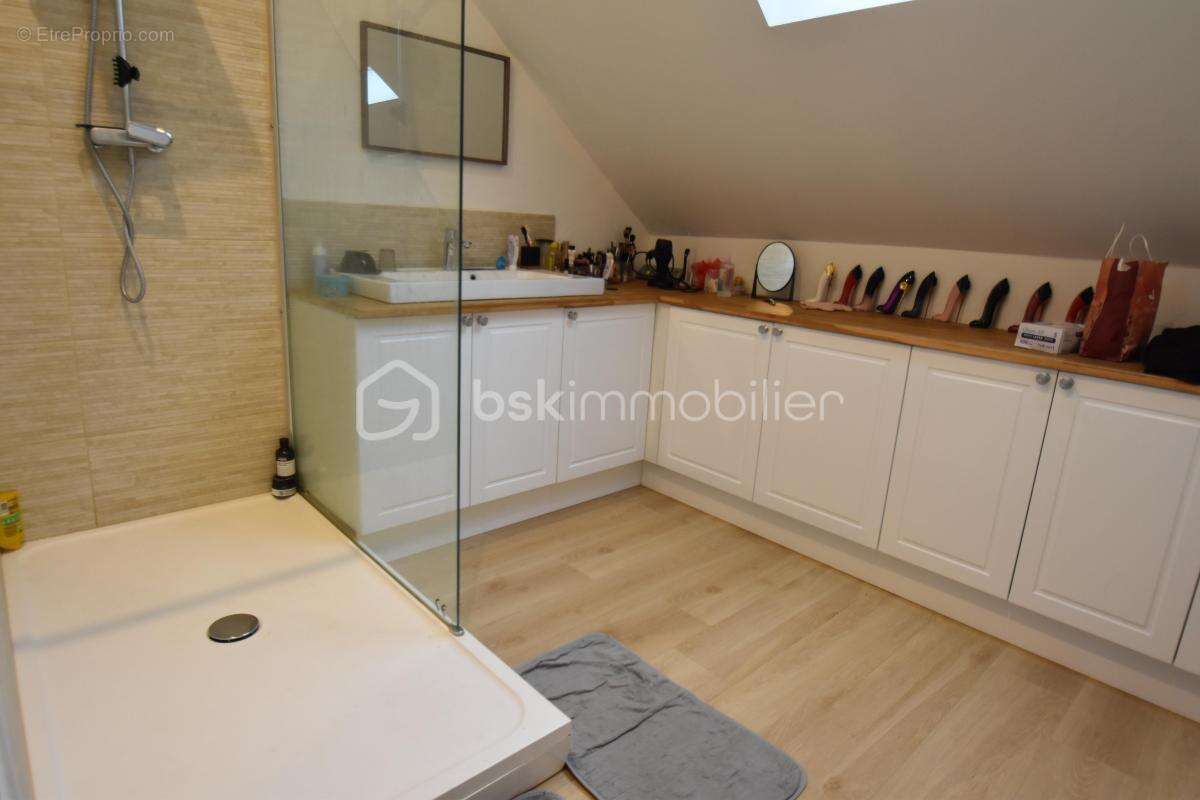 Maison à BOISVILLE-LA-SAINT-PERE