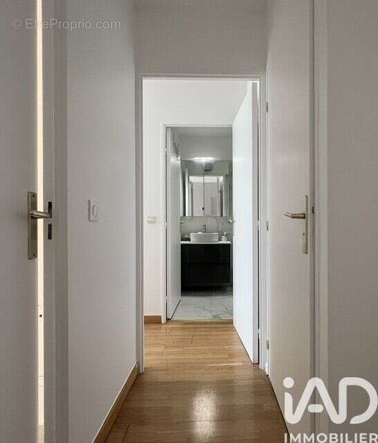 Photo 8 - Appartement à PARIS-16E