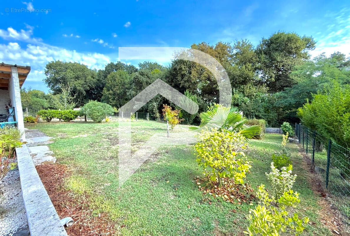 Maison à ARTHEZ-DE-BEARN