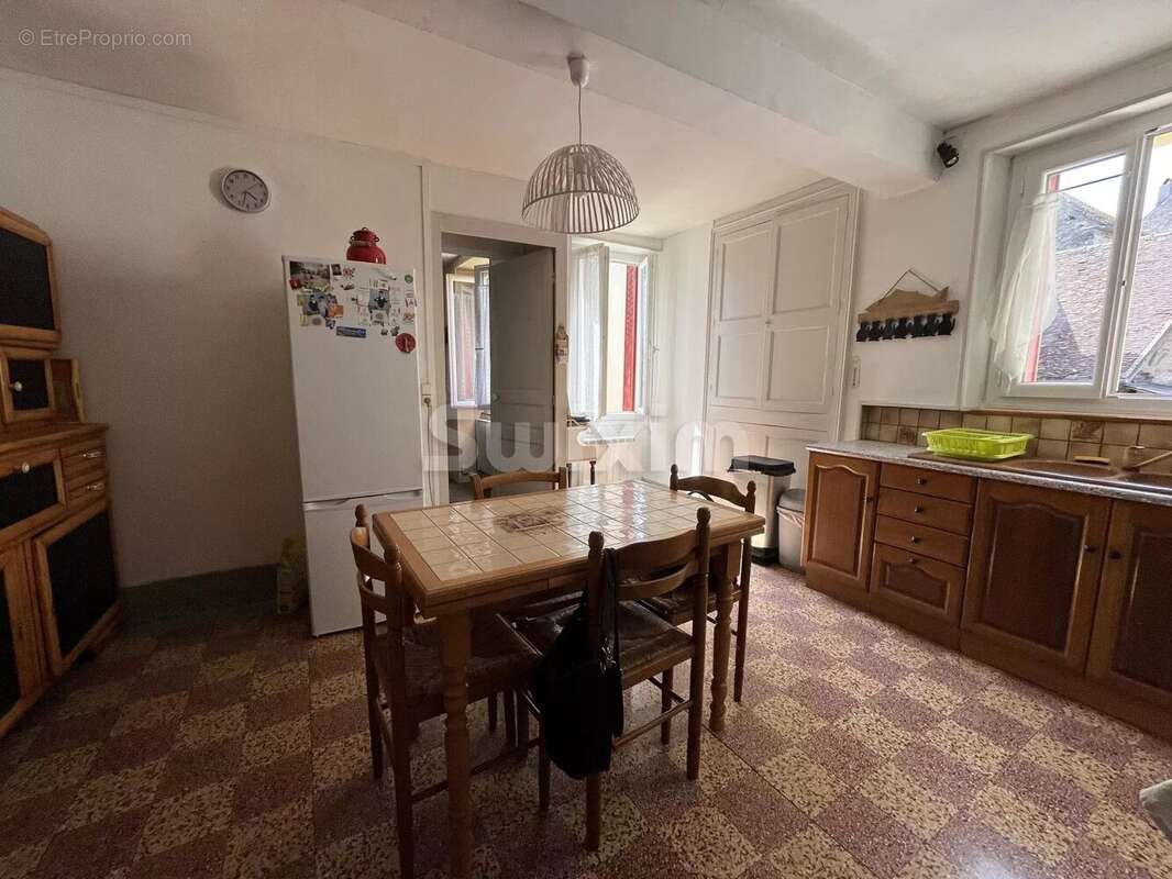 Appartement à AVALLON