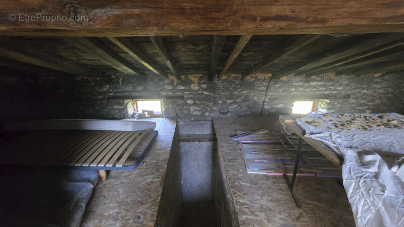 Maison à DUNIERE-SUR-EYRIEUX