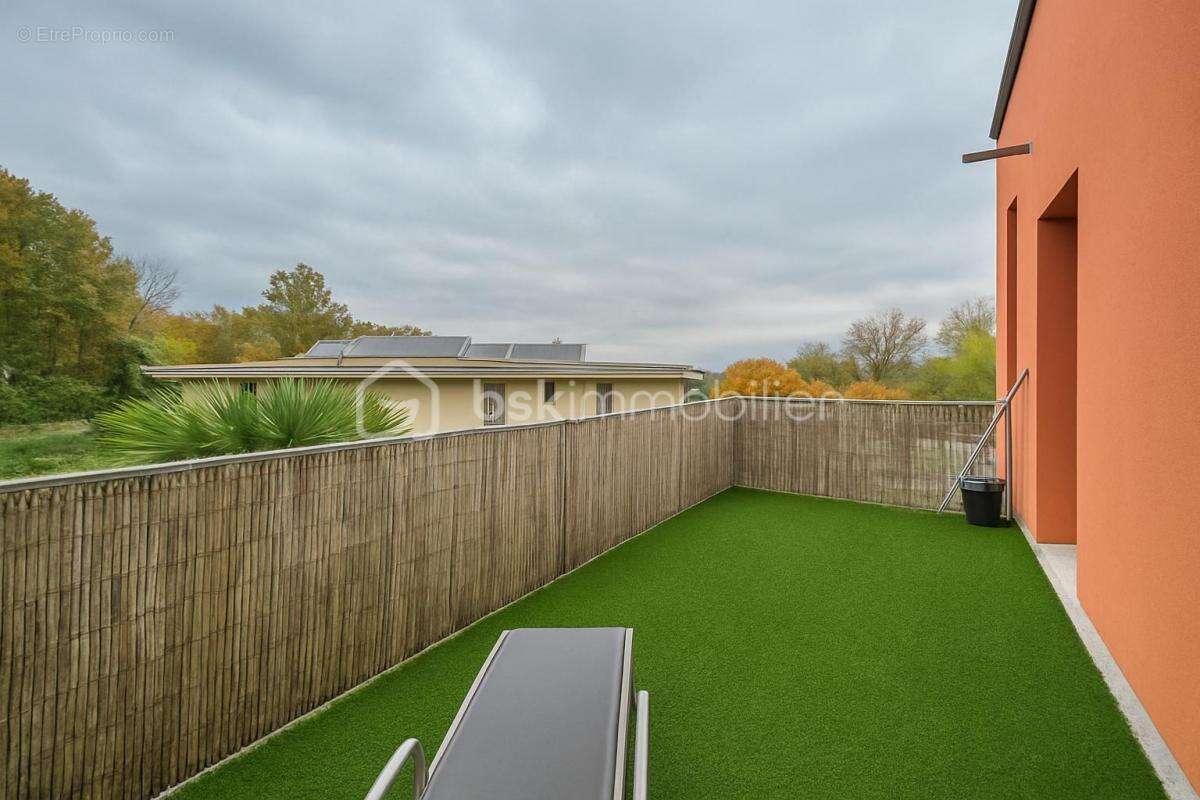 Appartement à COGNIN