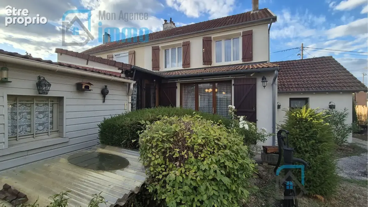 Photo Maison à Saint-Doulchard au prix de 171 000€