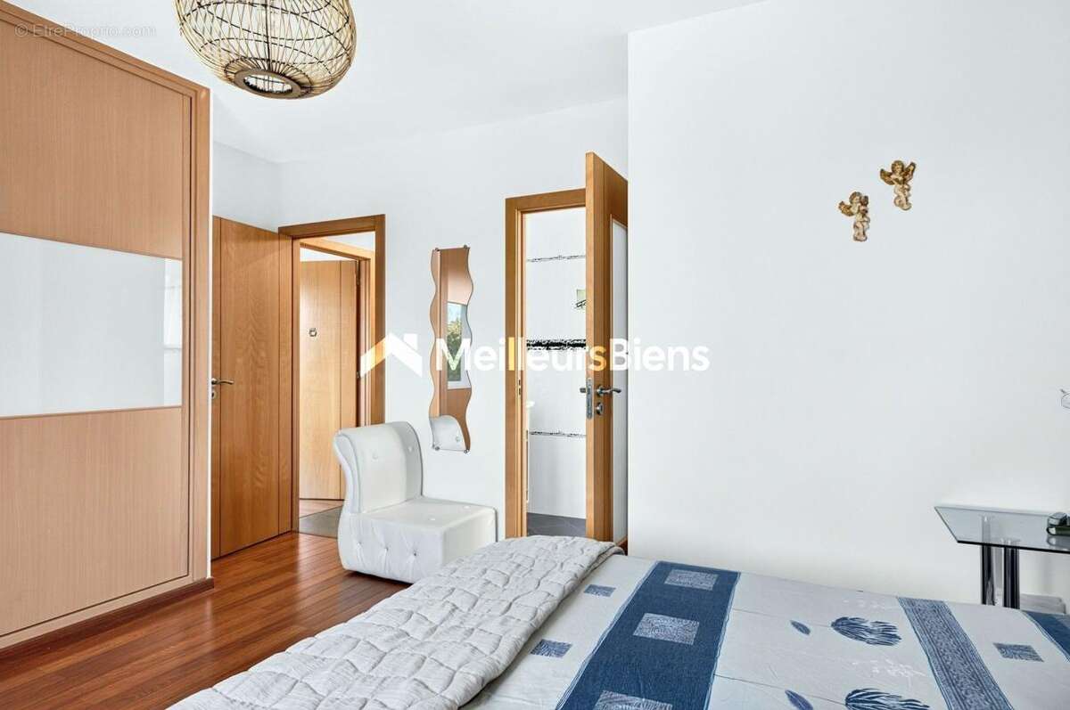 Maison contemporaine 287m2 - 5 chambres - Terrain 2512m2 - DPE A - photo 9